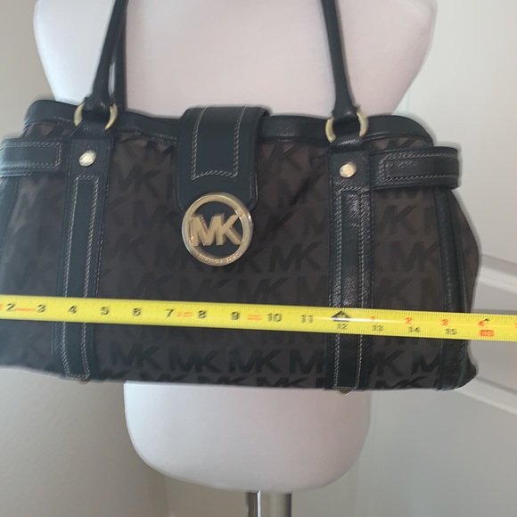 MICHAEL KORS GORGEOUS BLACK CANVAS LEATHER TRIM SATCHEL SHOULDER BAG - Picture 10 of 13